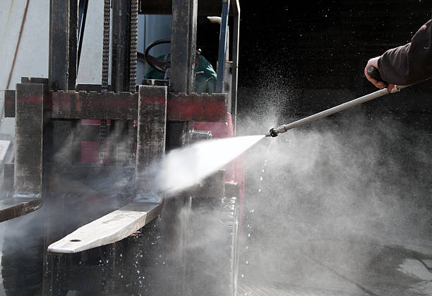 Why Choose Our Certified Pressure Washing Experts for Your Project Needs in Fulda, MN?
